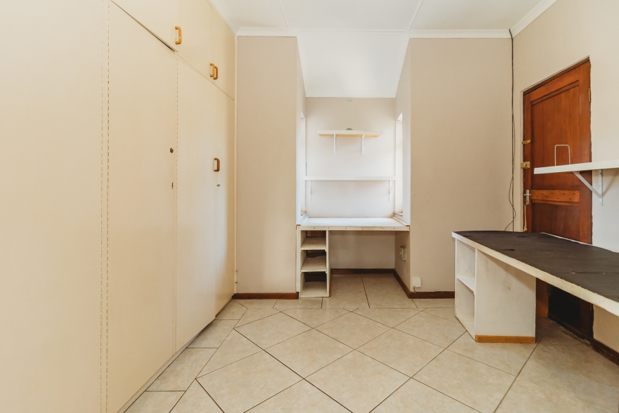 4 Bedroom Property for Sale in Heather Park Western Cape